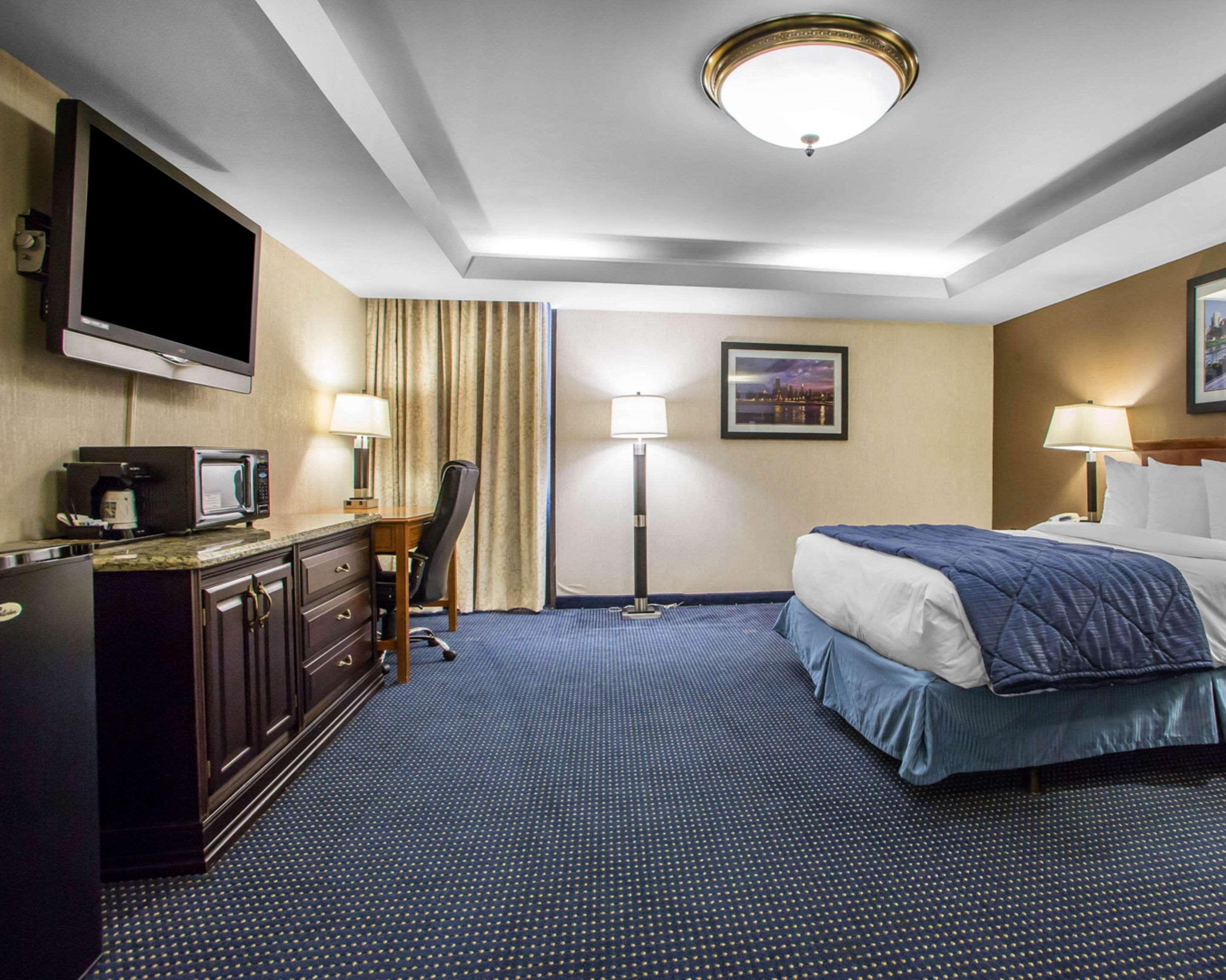 Quality Inn Schaumburg - Chicago Near The Mall Eksteriør billede
