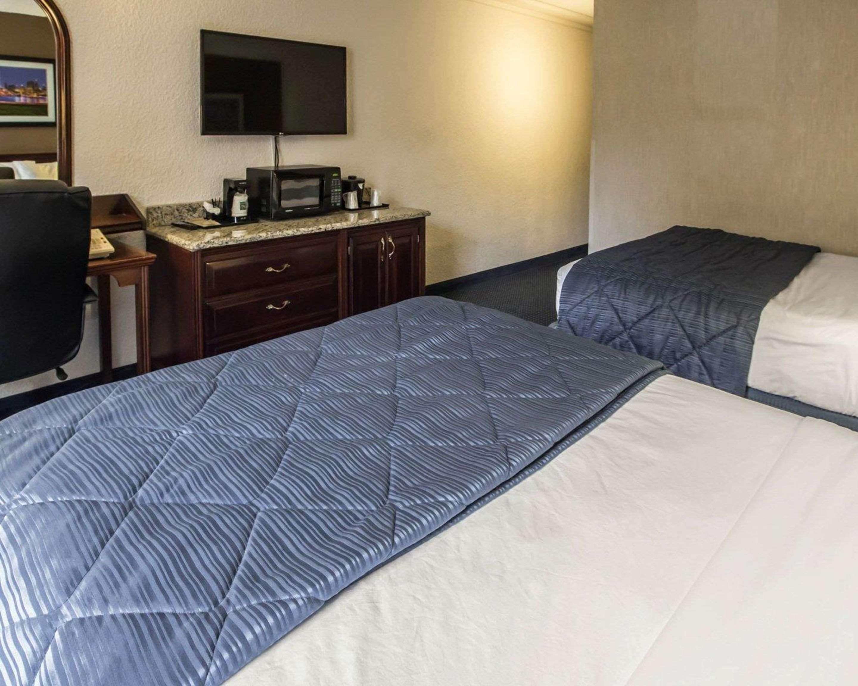 Quality Inn Schaumburg - Chicago Near The Mall Eksteriør billede