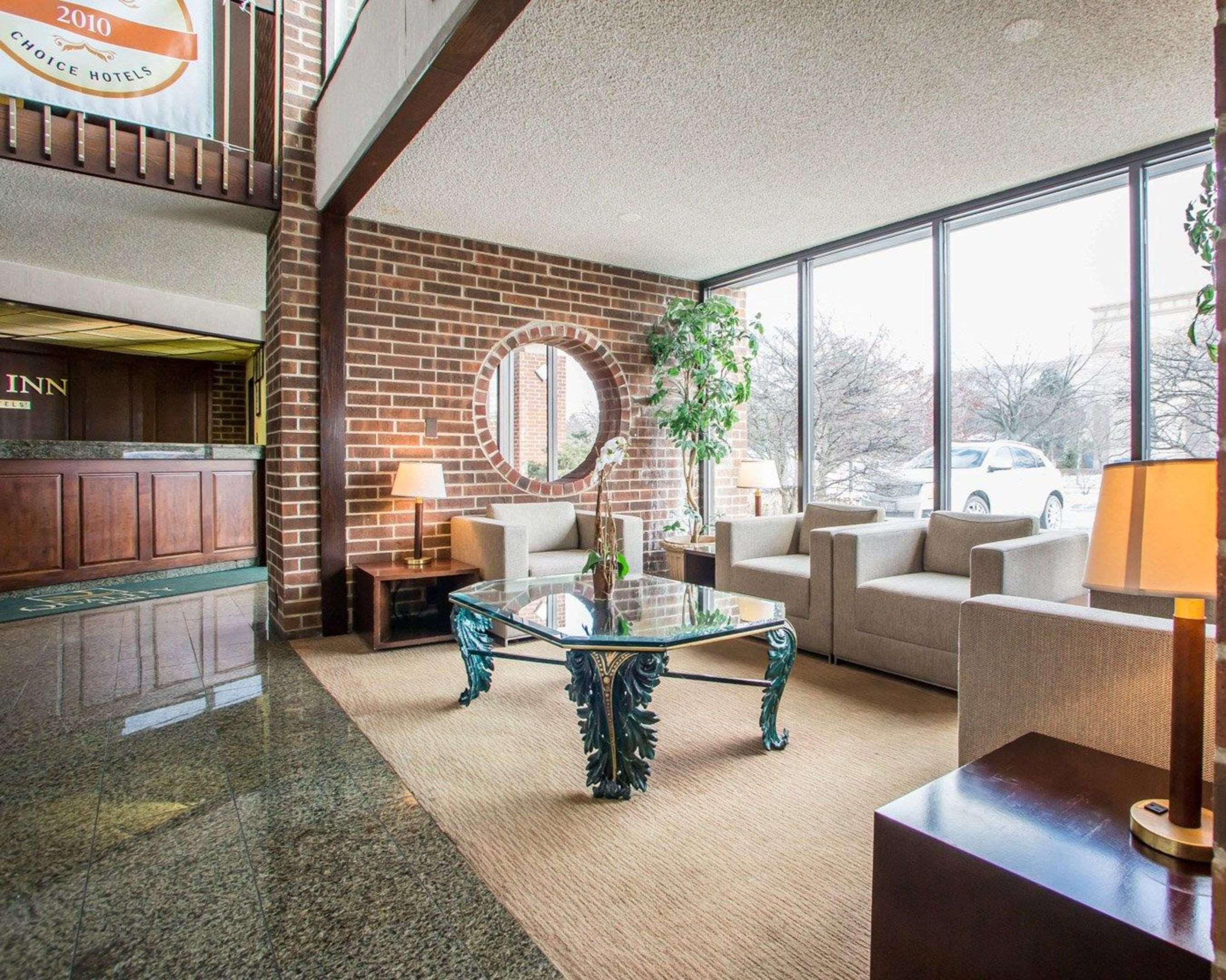 Quality Inn Schaumburg - Chicago Near The Mall Eksteriør billede