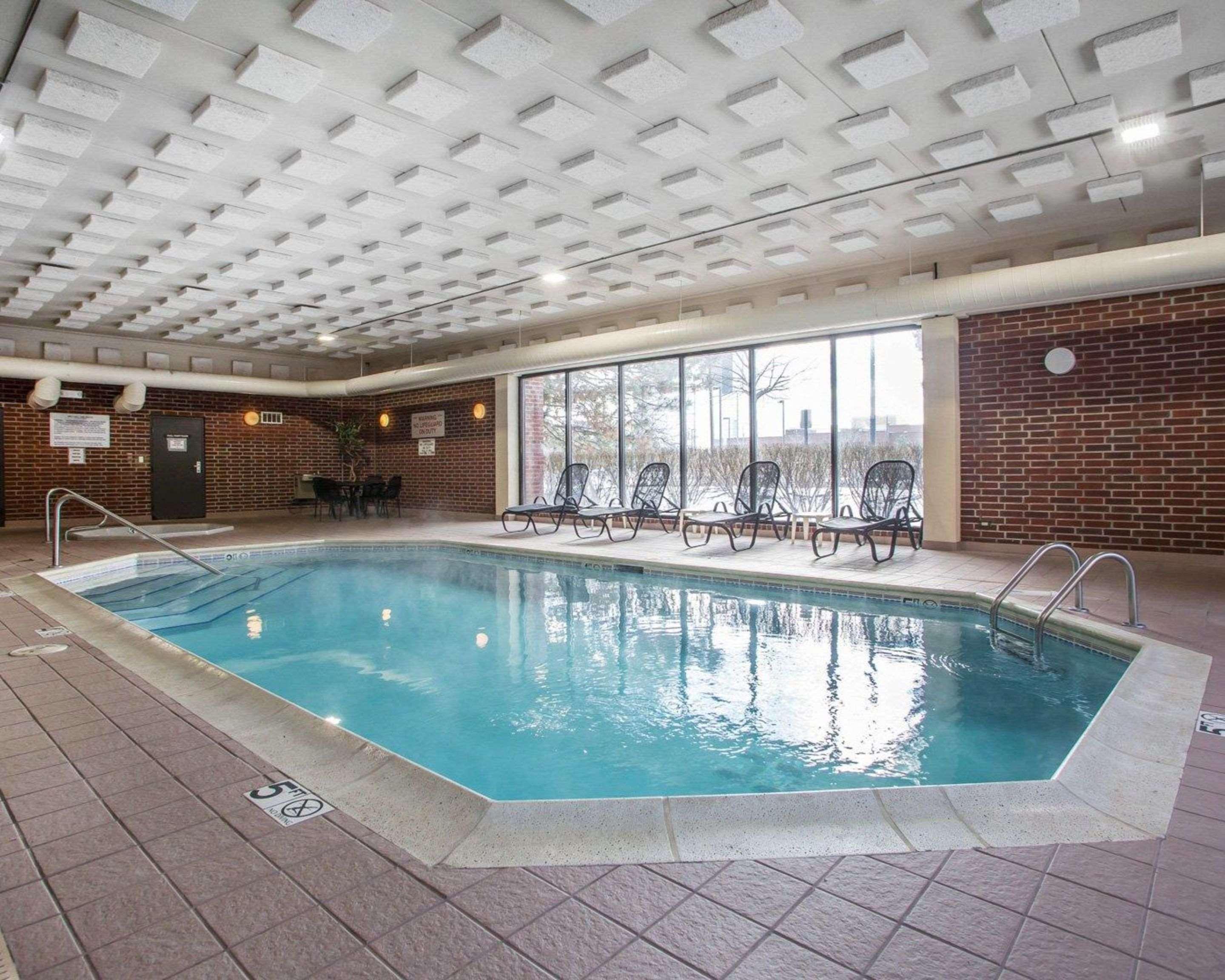 Quality Inn Schaumburg - Chicago Near The Mall Eksteriør billede