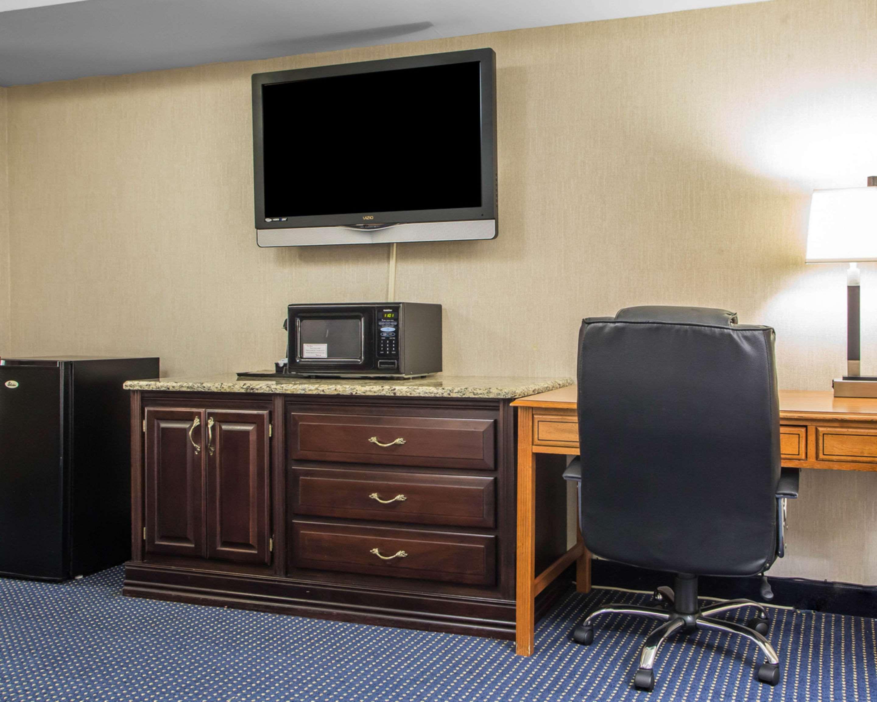 Quality Inn Schaumburg - Chicago Near The Mall Eksteriør billede
