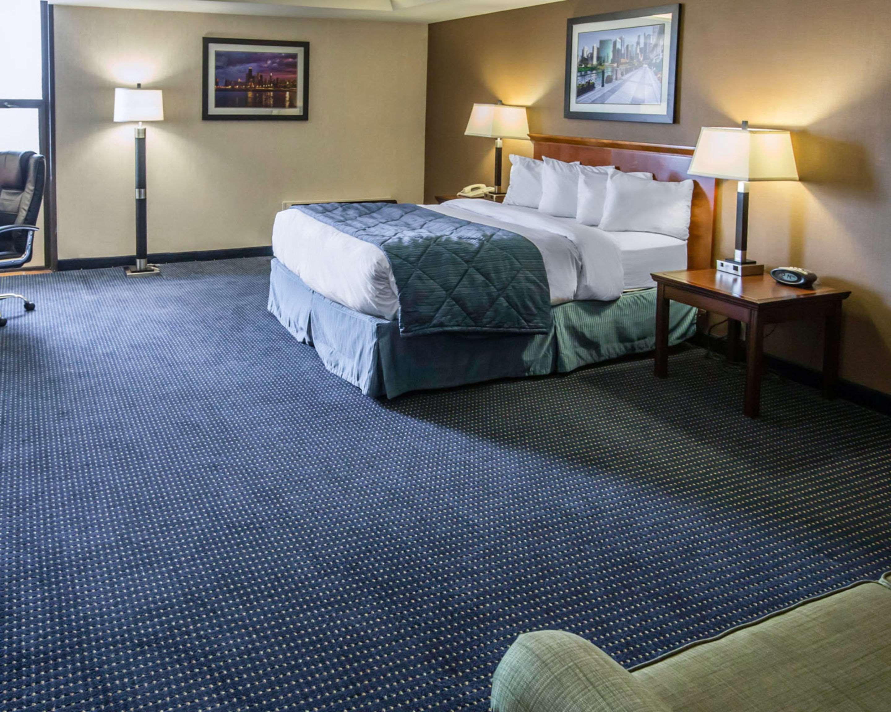 Quality Inn Schaumburg - Chicago Near The Mall Eksteriør billede