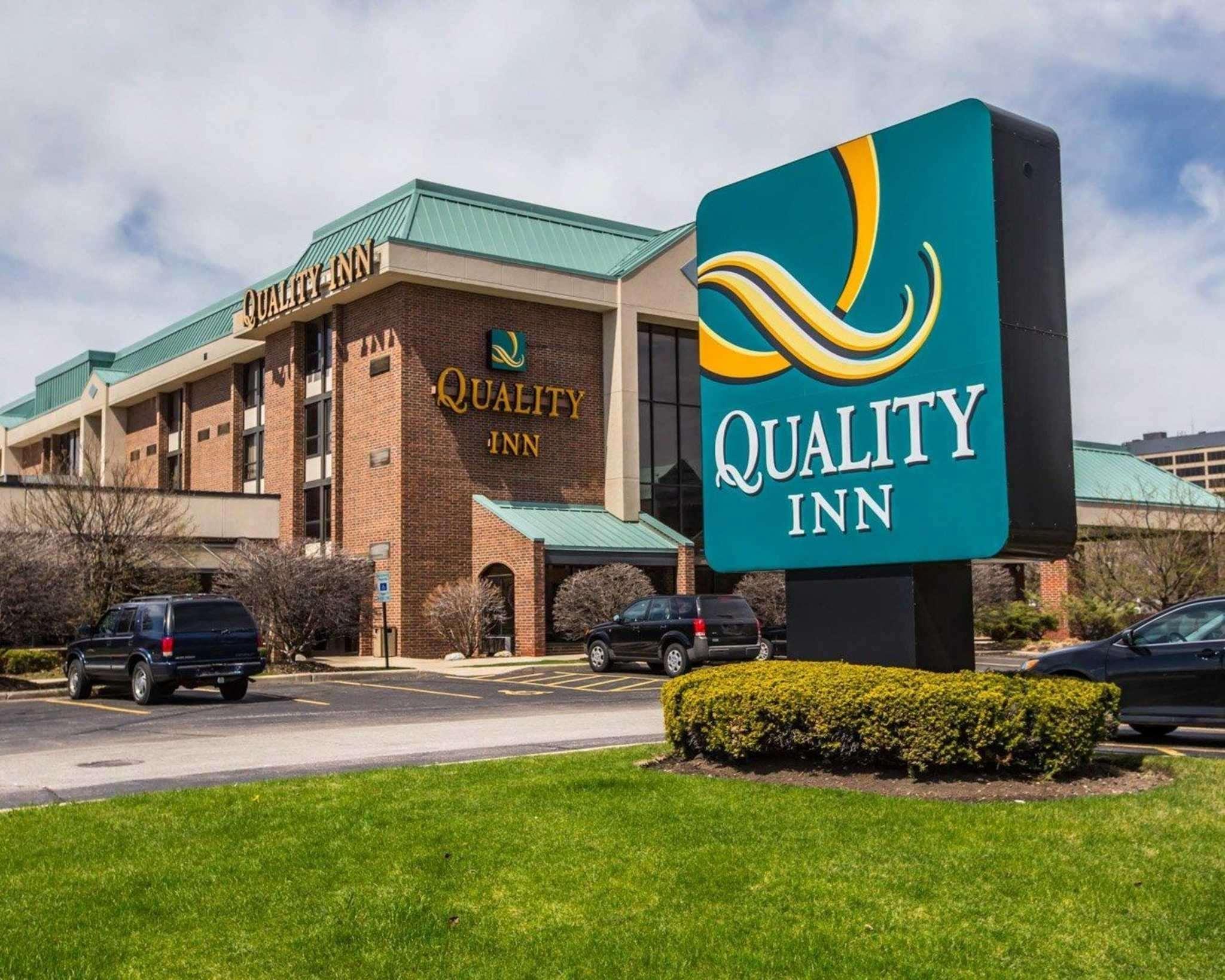 Quality Inn Schaumburg - Chicago Near The Mall Eksteriør billede