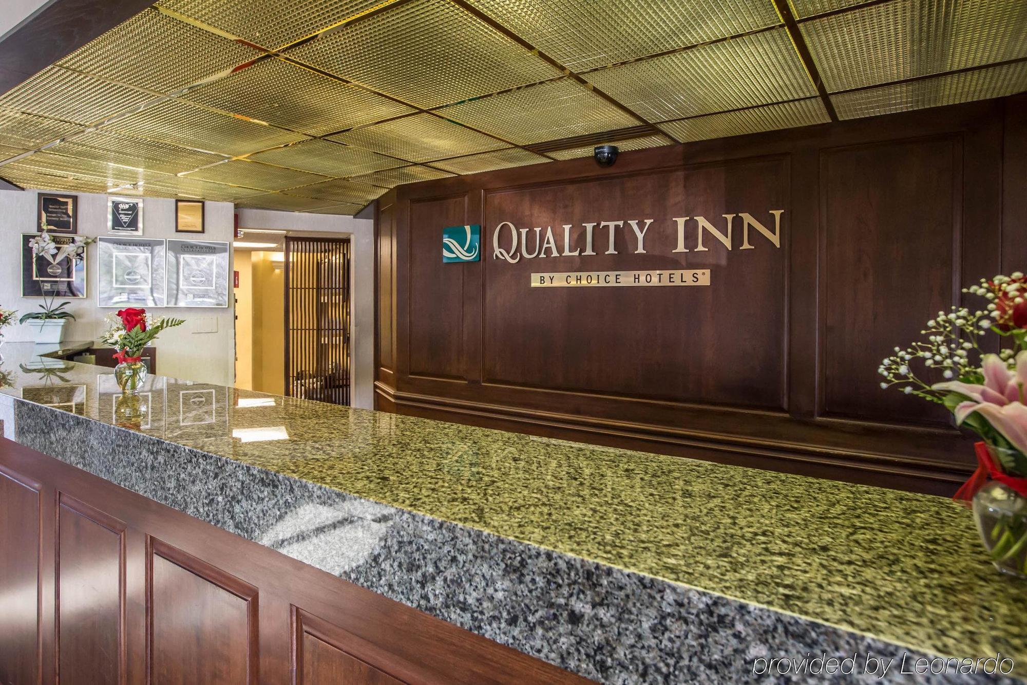 Quality Inn Schaumburg - Chicago Near The Mall Eksteriør billede