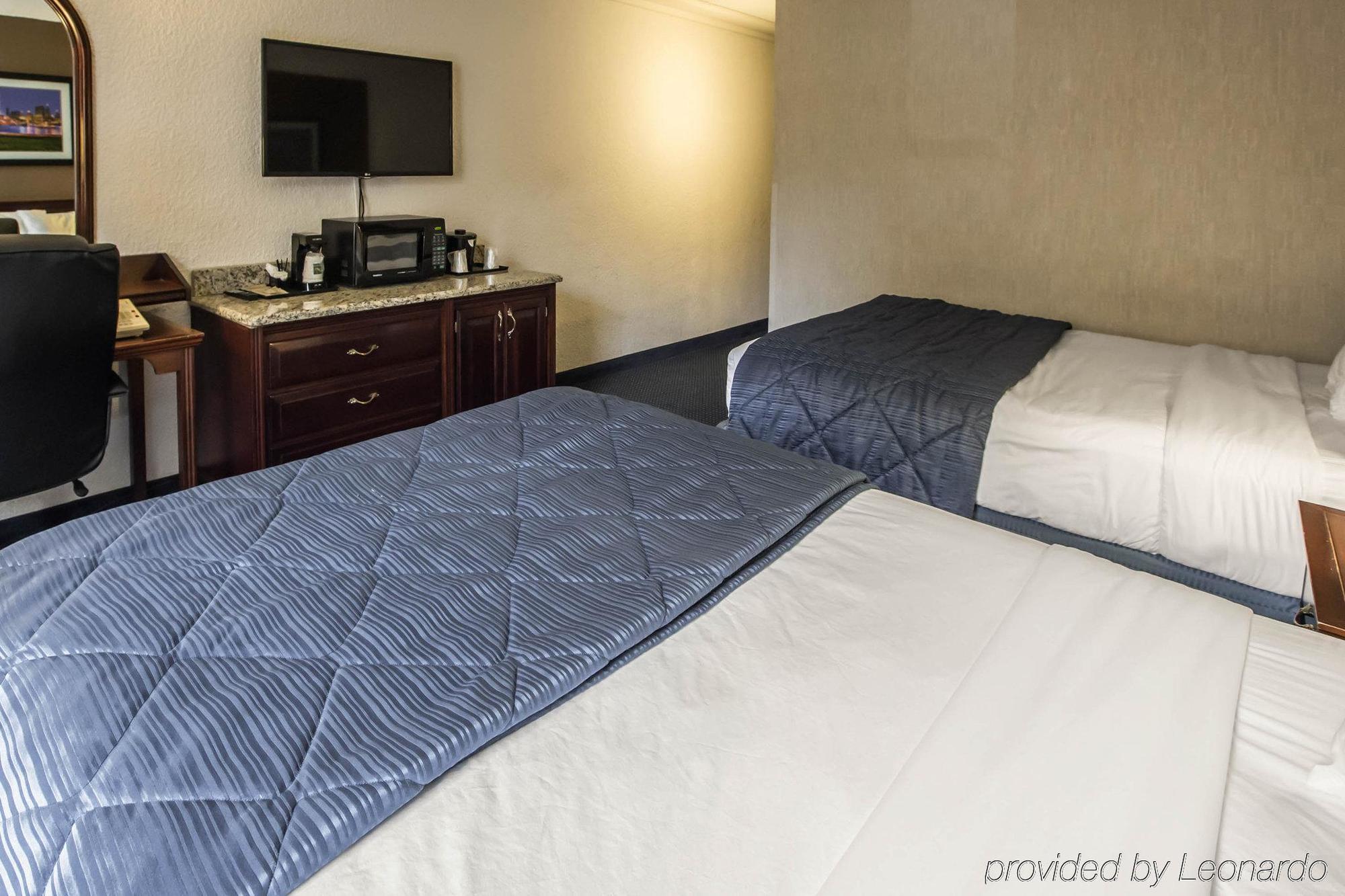Quality Inn Schaumburg - Chicago Near The Mall Eksteriør billede